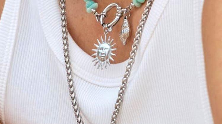 1500 COUPS DE POUCE – À Messanges, Léa apporte un rayon de soleil